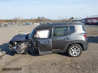 2016 Jeep Renegade Latitude with VIN ZACCJBBT5GPE31211, listed as a IAAI auction lot 41763491 with 85,954 mi miles. Bid and sale history available at carsss.com. Image 13.