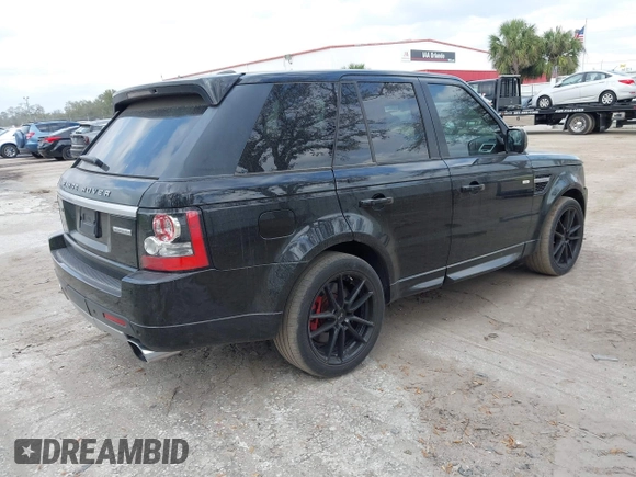 2013 Land Rover Range Rover Sport SC with VIN SALSH2E48DA802796, listed as a IAAI auction lot 41613187 with 104,024 mi miles. Bid and sale history available at carsss.com. Image 4.