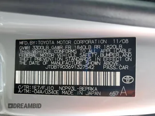 2009 Toyota Yaris z VIN JTDBT903691327542, wystawiony jako Copart lot #53231525 z przebiegiem 161 477 mil mil oraz Szkody całkowita. Historia ofert i sprzedaży dostępna na DreamBid. Obrazek 12.