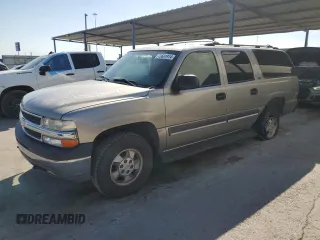 2002 Chevrolet Suburban LS with VIN 3GNFK16Z32G219170, listed as a Copart auction lot 73681914 with 200,759 mi miles and Salvage Title. Bid and sale history available at carsss.com. Image 1.