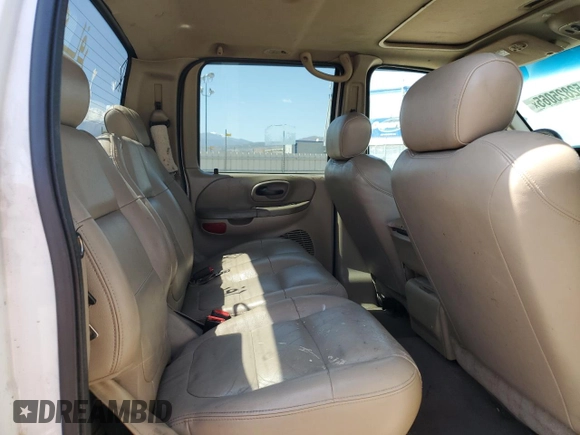 2003 Ford F-150 XLT with VIN 1FTRW08L73KD03192, listed as a Copart auction lot 52825065 with 203,206 mi miles and Clean Title. Bid and sale history available at carsss.com. Image 10.