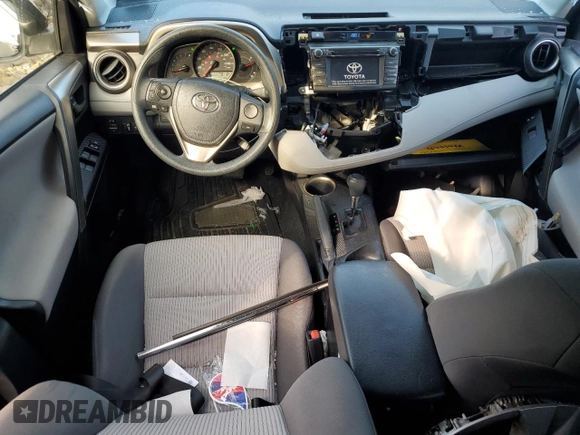 2015 Toyota RAV4 LE z VIN JTMBFREV3FD164635, wystawiony jako Copart lot #57753345 z przebiegiem 36 539 mil mil oraz Szkoda całkowita • Salvage title. Historia ofert i sprzedaży dostępna na DreamBid. Obrazek 8.
