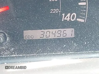 2006 Toyota Camry STD z VIN JTDBE32K063060782, wystawiony jako IAAI lot #42105775 z przebiegiem 304 961 mil mil oraz . Historia ofert i sprzedaży dostępna na DreamBid. Obrazek 15.
