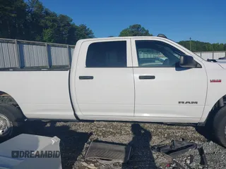 2022 Ram 2500 Tradesman with VIN 3C6UR5HJ3NG202553, listed as a IAAI auction lot 42425364 with 136,738 mi miles and . Bid and sale history available at DreamBid. Image 13.