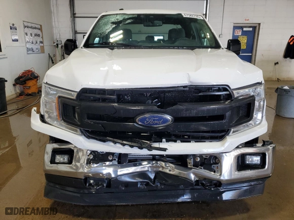 2019 Ford F-150 XL with VIN 1FTFX1E49KKD00392, listed as a Copart auction lot 47582735 with 235,676 mi miles and Clean Title. Bid and sale history available at carsss.com. Image 5.