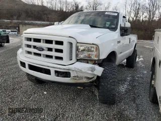2007 Ford F-350 XL with VIN 1FTWF31P77EB13964, listed as a Copart auction lot 86046944 with 126,568 mi miles and Salvage title. Bid and sale history available at DreamBid. Image 2.