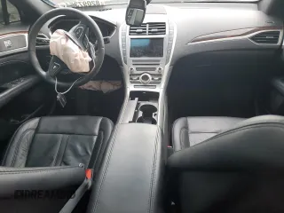 2017 Lincoln MKZ Reserve z VIN 3LN6L5EC0HR642257, wystawiony jako Copart lot #82097354 z przebiegiem 42 167 mil mil oraz Szkoda całkowita • Salvage title. Historia ofert i sprzedaży dostępna na DreamBid. Obrazek 8.