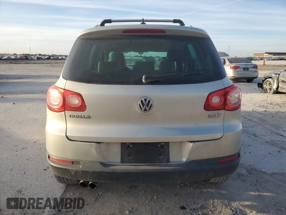 2011 Volkswagen Tiguan SEL w/Premium Navi with VIN WVGAV7AX8BW542758, listed as a Copart auction lot 49356485 with 77,958 mi miles and Salvage Title. Bid and sale history available at DreamBid. Image 6.