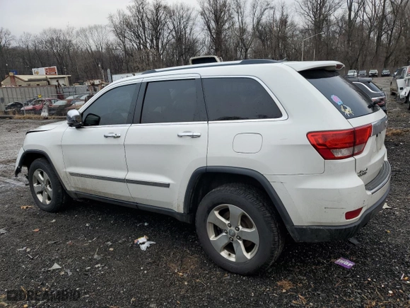 2013 Jeep Grand Cherokee Limited with VIN 1C4RJFBTXDC595488, listed as a Copart auction lot 44098245 with 202,160 mi miles and Salvage Title. Bid and sale history available at carsss.com. Image 2.