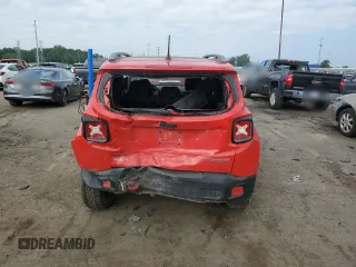 2015 Jeep Renegade Trailhawk with VIN ZACCJBCT5FPB27437, listed as a Copart auction lot 64031865 with 106,479 mi miles and Clean title. Bid and sale history available at DreamBid. Image 6.