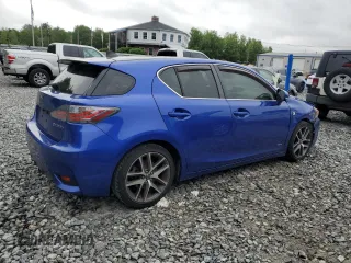 2014 Lexus CT 200h z VIN JTHKD5BH6E2189132, wystawiony jako Copart lot #58899985 z przebiegiem 221 631 mil mil oraz Czysty tytuł • Clean title. Historia ofert i sprzedaży dostępna na DreamBid. Obrazek 3.