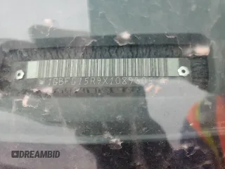 1999 Chevrolet Express z VIN 1GBFG15R9X1089305, wystawiony jako Copart lot #51810075 z przebiegiem 130 441 mil mil oraz Szkoda całkowita • Salvage title. Historia ofert i sprzedaży dostępna na DreamBid. Obrazek 13.
