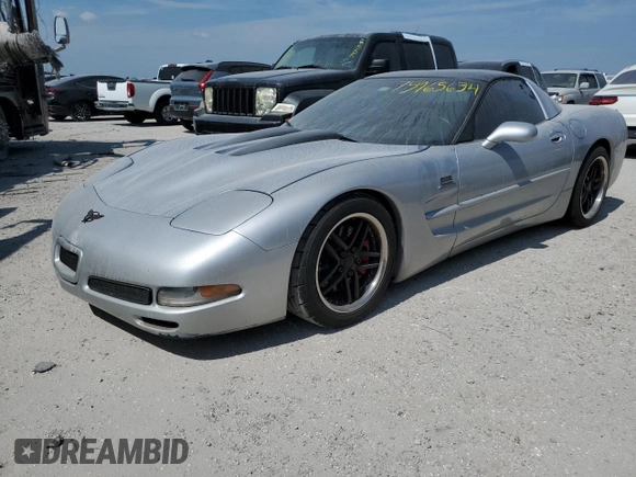 1998 Chevrolet Corvette with VIN 1G1YY22G9W5105240, listed as a Copart auction lot 75965634 with 0 mi miles and Salvage Title. Bid and sale history available at carsss.com. Image 1.