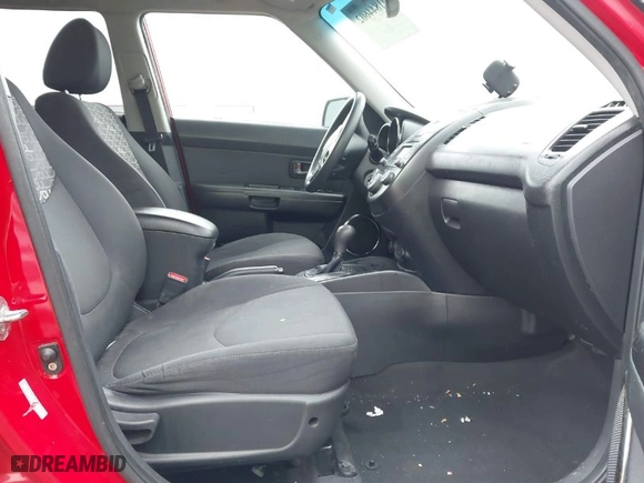 2011 Kia Soul + with VIN KNDJT2A28B7258221, listed as a IAAI auction lot 41844602 with 183,665 mi miles. Bid and sale history available at carsss.com. Image 5.