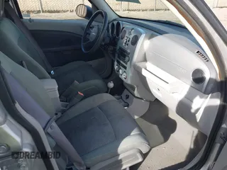 2006 Chrysler PT Cruiser Limited z VIN 3A8FY68B26T281282, wystawiony jako IAAI lot #41130877 z przebiegiem 90 686 mil mil oraz . Historia ofert i sprzedaży dostępna na DreamBid. Obrazek 5.