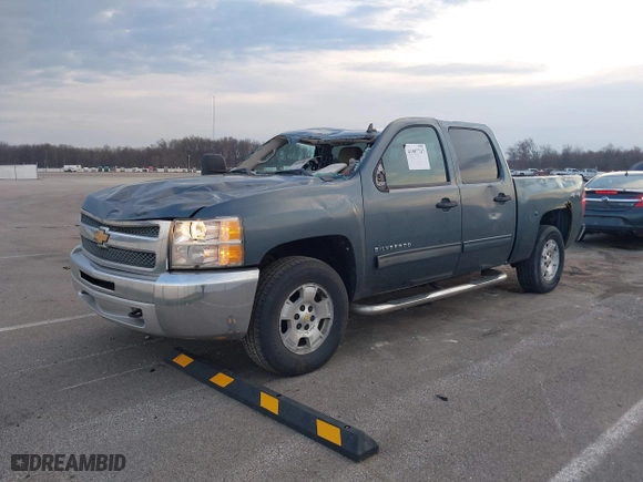 2012 Chevrolet Silverado 1500 LT with VIN 1GCPKSE77CF148478, listed as a IAAI auction lot 41907747 with 258,801 mi miles. Bid and sale history available at carsss.com. Image 17.