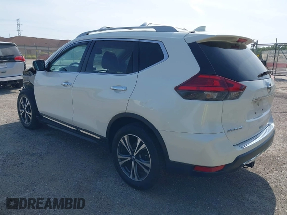 2017 Nissan Rogue SL with VIN 5N1AT2MV4HC739228, listed as a IAAI auction lot 39554820 with 40,576 mi miles and . Bid and sale history available at carsss.com. Image 3.