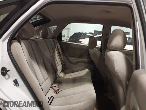 2005 Hyundai Elantra GLS with VIN KMHDN56D65U171907, listed as a IAAI auction lot 41051694 with 103,899 mi miles and . Bid and sale history available at DreamBid. Image 8.