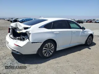 2019 Honda Accord with VIN 1HGCV3F10KA019954, listed as a Copart auction lot 61777195 with 47,709 mi miles and Salvage title. Bid and sale history available at DreamBid. Image 3.