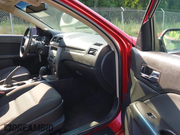 2012 Ford Fusion SE with VIN 3FAHP0HA0CR386683, listed as a IAAI auction lot 42487175 with 104,823 mi miles and . Bid and sale history available at DreamBid. Image 5.