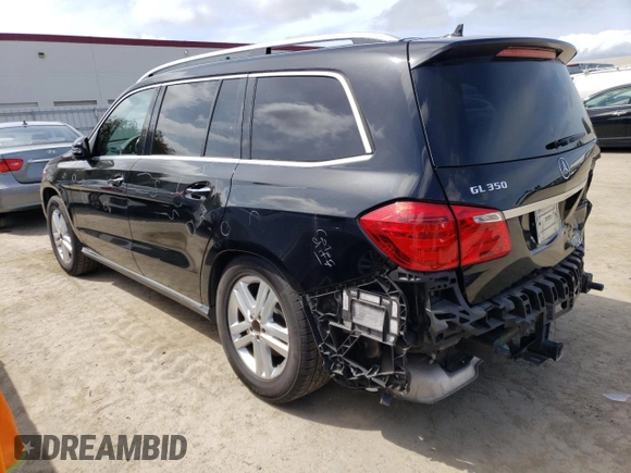 2015 Mercedes-Benz GL-Class GL 350 BlueTEC with VIN 4JGDF2EE8FA530053, listed as a Copart auction lot 50633273 with 136,030 mi miles. Bid and sale history available at carsss.com. Image 2.