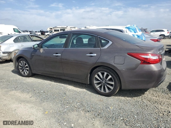 2017 Nissan Altima 2.5 SR with VIN 1N4AL3AP0HC279023, listed as a Copart auction lot 52583445 with 114,455 mi miles and Salvage Title. Bid and sale history available at carsss.com. Image 2.