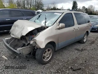 2002 Toyota Sienna LE with VIN 4T3ZF13C32U461354, listed as a Copart auction lot 51714785 with 342,576 mi miles and Salvage Title. Bid and sale history available at carsss.com. Image 1.