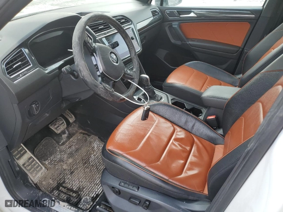 2018 Volkswagen Tiguan SEL Premium with VIN 3VV4B7AX9JM124512, listed as a Copart auction lot 50399315 with 131,983 mi miles and Salvage Title. Bid and sale history available at carsss.com. Image 7.