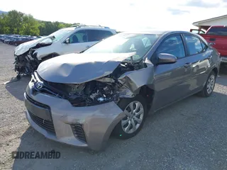 2015 Toyota Corolla L z VIN 2T1BURHE4FC331535, wystawiony jako IAAI lot #42318683 z przebiegiem 135 864 mil mil oraz . Historia ofert i sprzedaży dostępna na DreamBid. Obrazek 6.