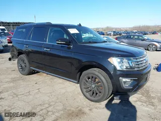 2019 Ford Expedition Limited with VIN 1FMJU1KT9KEA19444, listed as a IAAI auction lot 41892504 with 87,402 mi miles. Bid and sale history available at carsss.com. Image 1.