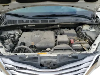 2017 Toyota Sienna XLE Auto Access Seat with VIN 5TDYZ3DC3HS826798, listed as a Copart auction lot 54487685 with 88,584 mi miles and Salvage Title. Bid and sale history available at DreamBid. Image 11.