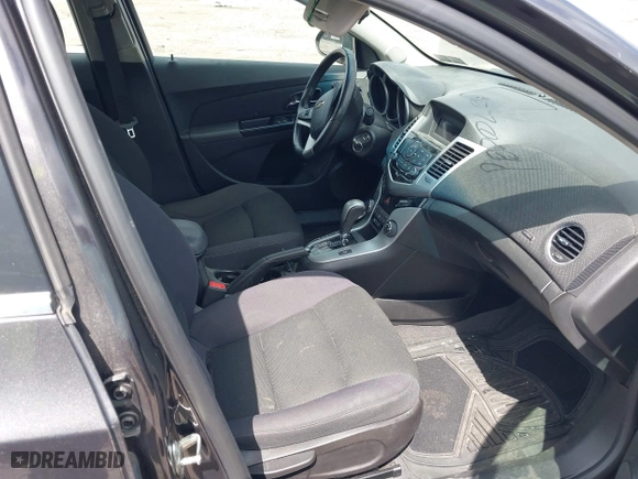 2014 Chevrolet Cruze 1LT with VIN 1G1PC5SB4E7288596, listed as a IAAI auction lot 42047744 with 1 mi miles. Bid and sale history available at carsss.com. Image 5.