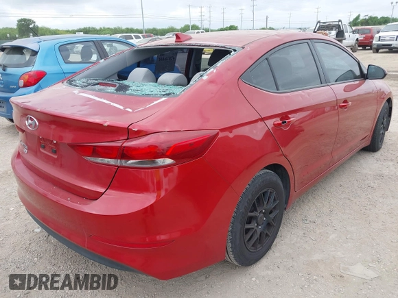 2017 Hyundai Elantra SE z VIN 5NPD74LF8HH209490, wystawiony jako IAAI lot #42016444 z przebiegiem 80 923 mil mil oraz . Historia ofert i sprzedaży dostępna na DreamBid. Obrazek 4.