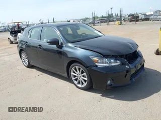 2013 Lexus CT 200h Hybrid with VIN JTHKD5BH6D2125087, listed as a IAAI auction lot 42088601 with 138,732 mi miles. Bid and sale history available at carsss.com. Image 1.