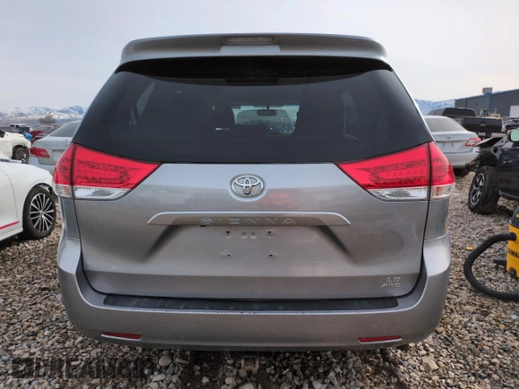2012 Toyota Sienna LE with VIN 5TDJK3DC8CS031664, listed as a Copart auction lot 46085105 with 152,758 mi miles and Salvage Title. Bid and sale history available at carsss.com. Image 6.