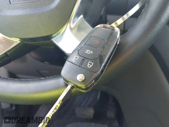 2021 Ford Transit Connect XLT with VIN NM0GE9F25M1494107, listed as a IAAI auction lot 41737018 with 33,512 mi miles and . Bid and sale history available at DreamBid. Image 10.