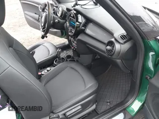 2021 MINI Hardtop Cooper with VIN WMWXR3C09M2N45834, listed as a IAAI auction lot 41892670 with 10,512 mi miles and . Bid and sale history available at DreamBid. Image 5.