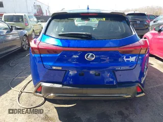 2021 Lexus UX with VIN JTHR9JBH1M2050209, listed as a IAAI auction lot 41874736 with 31,536 mi miles. Bid and sale history available at carsss.com. Image 15.