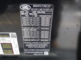 2025 Land Rover Range Rover SE with VIN SALKPBFU5SA280904, listed as a IAAI auction lot 41403571 with 547 mi miles. Bid and sale history available at carsss.com. Image 9.