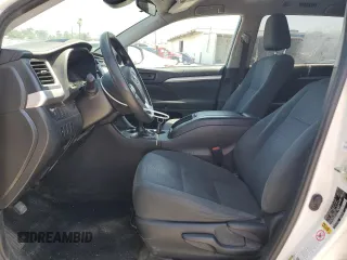 2019 Toyota Highlander LE z VIN 5TDZZRFHXKS320344, wystawiony jako Copart lot #64585195 z przebiegiem 228 994 mil mil oraz Szkoda całkowita • Salvage title. Historia ofert i sprzedaży dostępna na DreamBid. Obrazek 7.