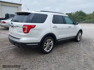 2018 Ford Explorer Limited with VIN 1FM5K7FH8JGC63234, listed as a IAAI auction lot 40434875 with 126,394 mi miles. Bid and sale history available at carsss.com. Image 4.