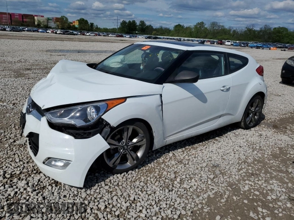 2016 Hyundai Veloster z VIN KMHTC6AD2GU272413, wystawiony jako Copart lot #55530805 z przebiegiem Nie podano mil oraz Szkoda całkowita • Salvage title. Historia ofert i sprzedaży dostępna na DreamBid. Obrazek 1.