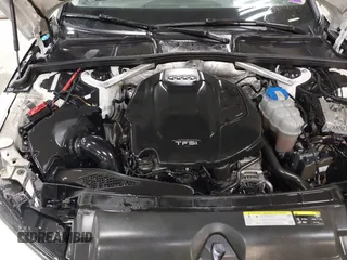 2017 Audi A4 Premium Plus z VIN WAUENAF45HN039427, wystawiony jako IAAI lot #41595241 z przebiegiem 64 605 mil mil oraz . Historia ofert i sprzedaży dostępna na DreamBid. Obrazek 10.