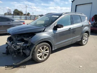 2018 Ford Escape SEL with VIN 1FMCU9HD7JUD59560, listed as a Copart auction lot 46841965 with 70,664 mi miles and Salvage Title. Bid and sale history available at carsss.com. Image 1.