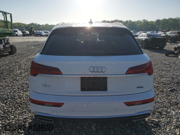 2024 Audi Q5 S line Premium Plus with VIN WA1EABFY9R2051407, listed as a Copart auction lot 52813105 with 10,212 mi miles and Salvage Title. Bid and sale history available at DreamBid. Image 6.