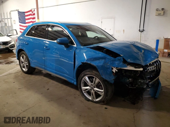 2020 Audi Q3 S line Prestige with VIN WA1FECF31L1030180, listed as a Copart auction lot 82638544 with 41,440 mi miles and Salvage Title. Bid and sale history available at carsss.com. Image 4.