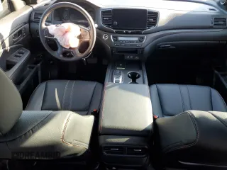 2024 Honda Passport TrailSport with VIN 5FNYF8H62RB004333, listed as a Copart auction lot 52573545 with 10,235 mi miles and Salvage title. Bid and sale history available at DreamBid. Image 8.