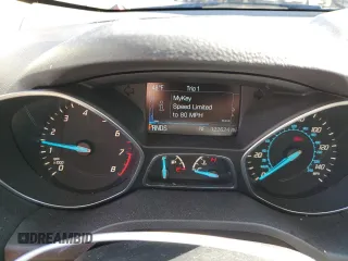 2014 Ford Escape SE with VIN 1FMCU0GX4EUC28518, listed as a Copart auction lot 50629705 with 122,624 mi miles and Salvage Title. Bid and sale history available at carsss.com. Image 9.