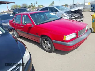 1996 Volvo 850 с VIN YV1LS5723T1281490, выставлен на аукционе IAAI как лот 41825556 с пробегом 134 238 миль миль и . История ставок и продаж доступна на DreamBid. Изображение 1.