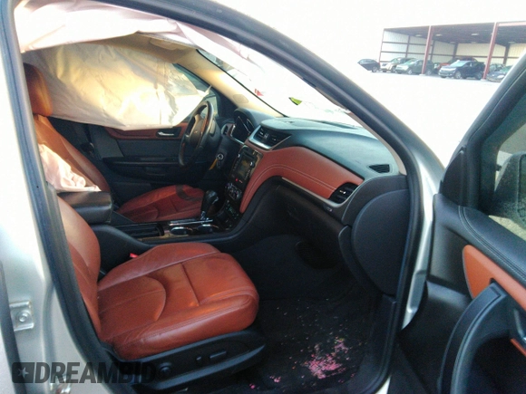 2015 Chevrolet Traverse LT with VIN 1GNKVHKD9FJ251795, listed as a IAAI auction lot 35729435 with 119,049 mi miles and . Bid and sale history available at DreamBid. Image 5.
